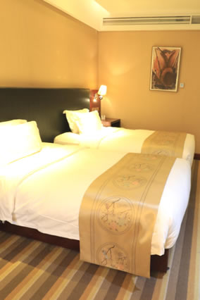 ������Ȫ���ݿͷ�����